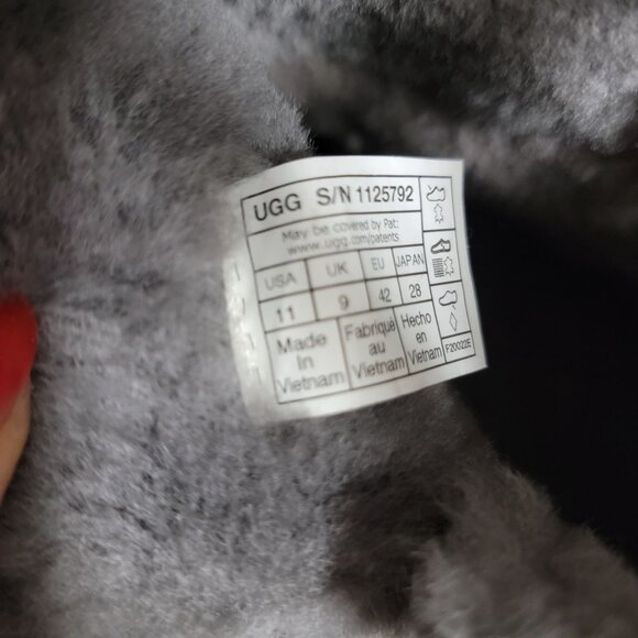 NEW UGG Cory II Classic Boots Womens 11 Cozy Fur Shearling Suede Outdoors - Picture 9 of 9